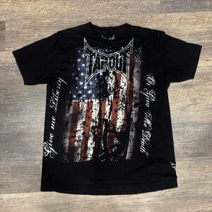 Vintage Y2K Tapout "Give Me Liberty" American Flag T-Shirt
